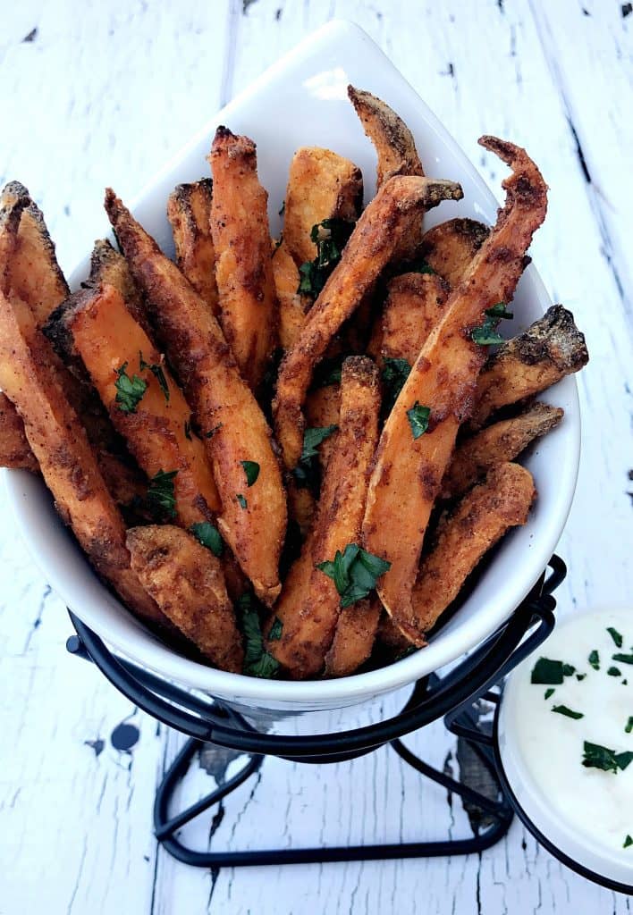 air-fryer-crispy-crunchy-sweet-potato-fries