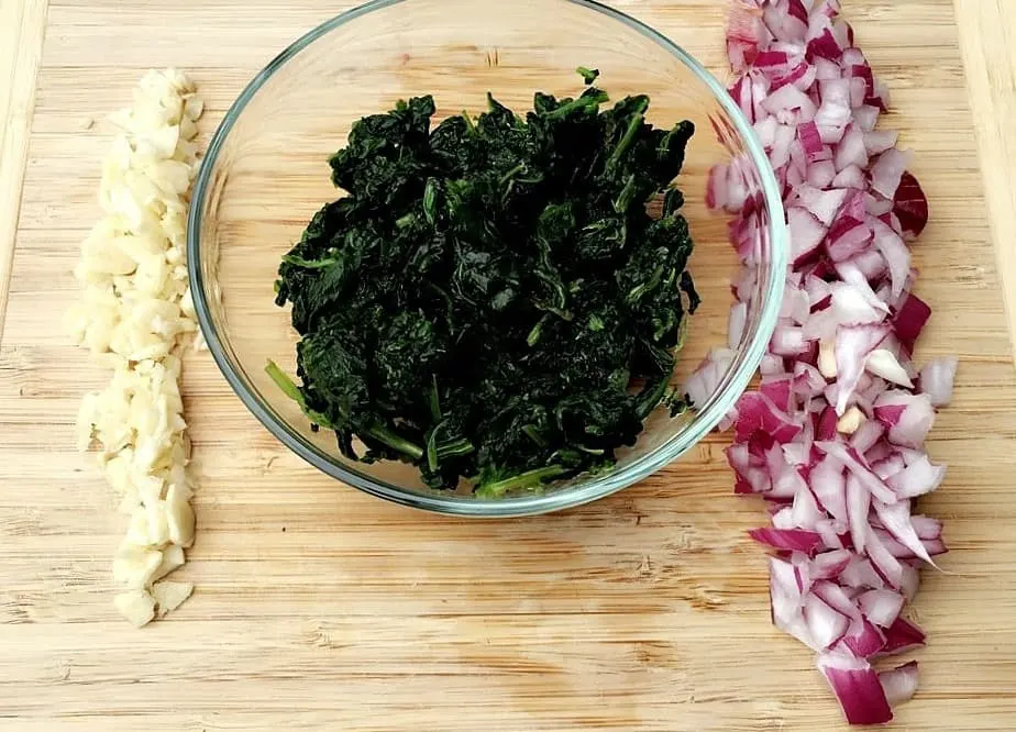 Skinny Spinach And Meat Stuffed Shells