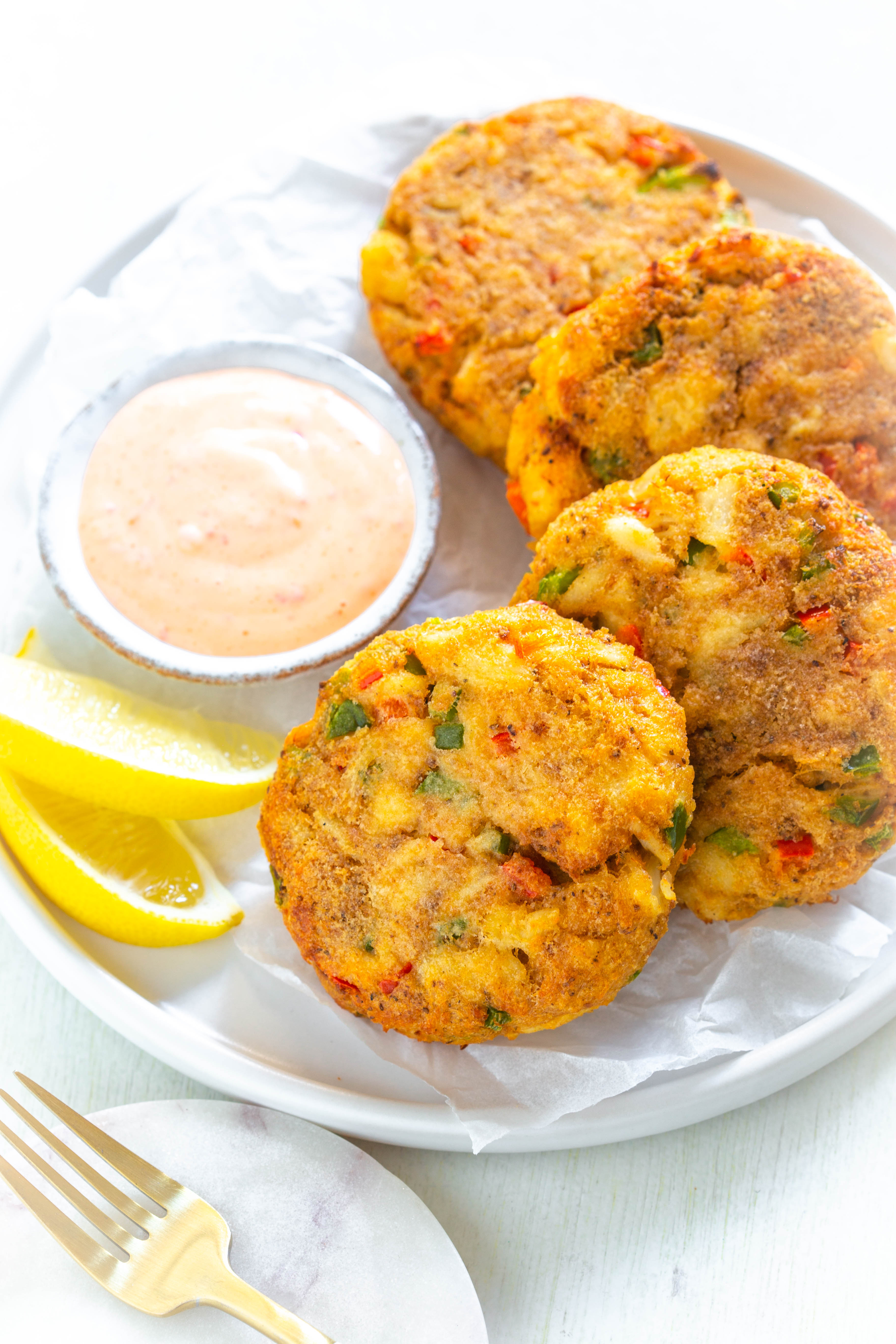 Air Fryer Fifteen Minute Old Bay Crab Cake Sliders - Stay Snatched