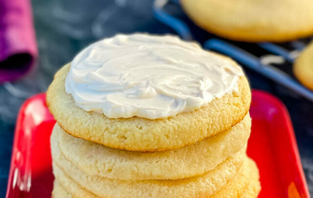 cropped-keto-sugar-cookies-7.jpg