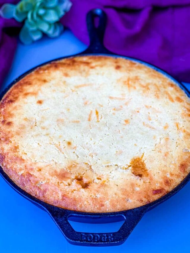 EASY Ground Beef Cornbread Casserole