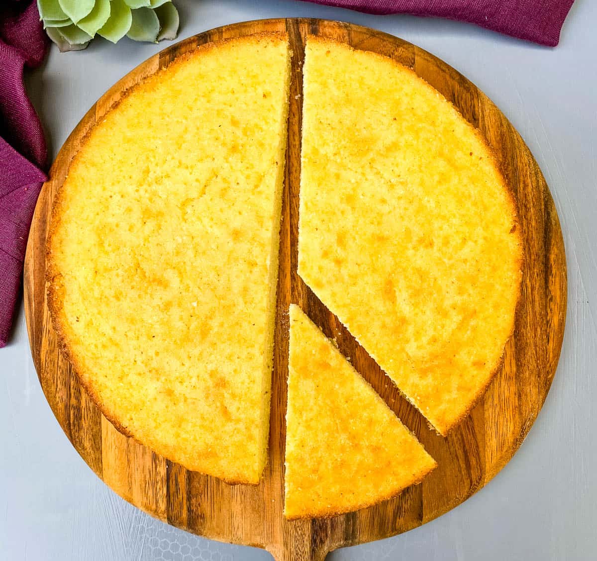 https://www.staysnatched.com/wp-content/uploads/2020/06/southern-cornbread-1.jpg