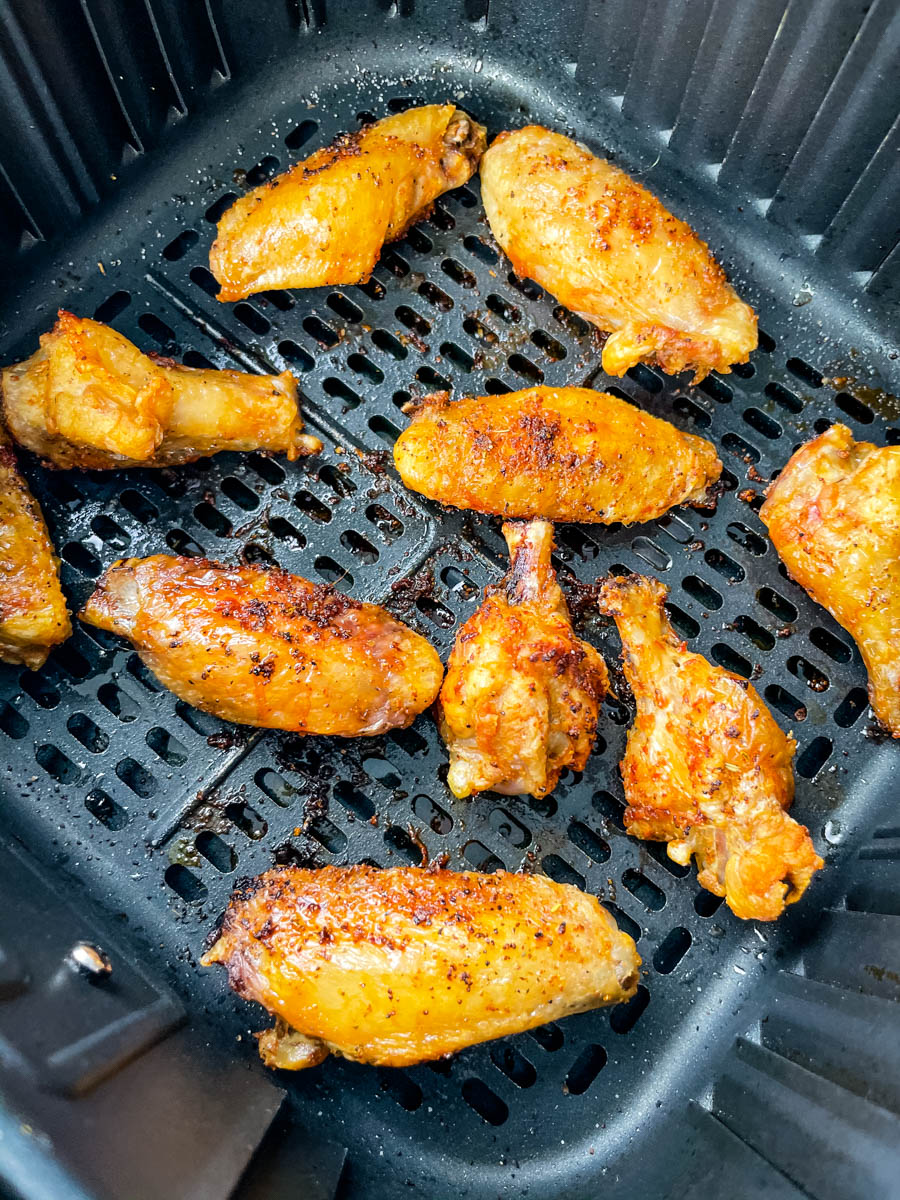 Ninja Foodi 8-in-1 XL Pro Air Fry Oven: First Look & Chicken Wing Test 