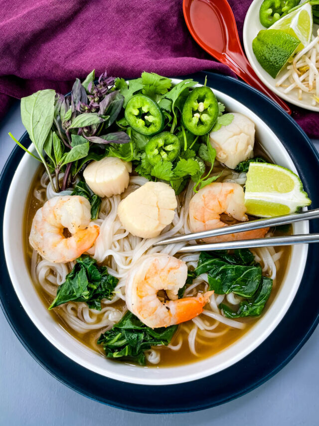 Seafood Pho Noodle Soup with Shrimp + {VIDEO}