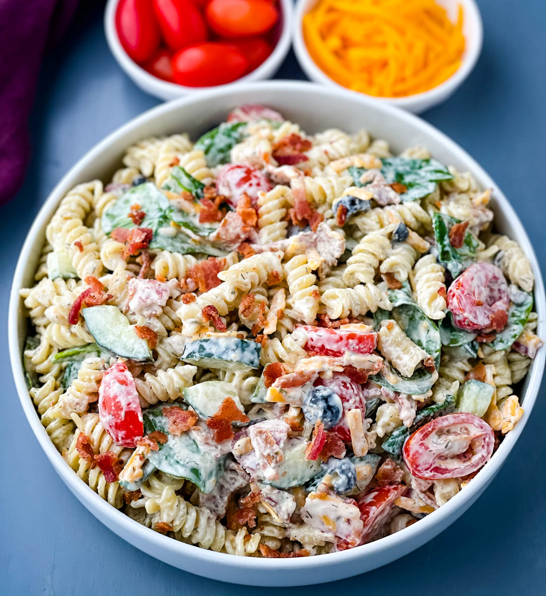 Creamy Bacon Ranch Pasta Salad + {VIDEO}