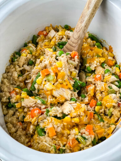 Cheesy Crockpot Chicken And Rice Video