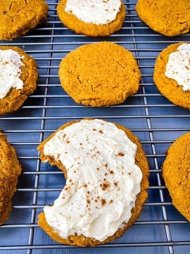 Easy Keto Pumpkin Cookies