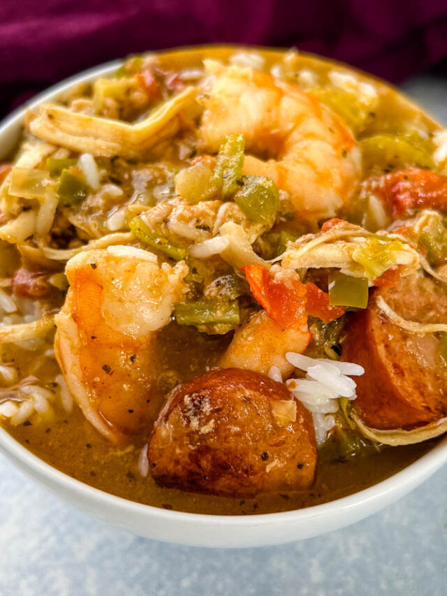 Easy Slow Cooker Crockpot Gumbo (Healthy Recipe)