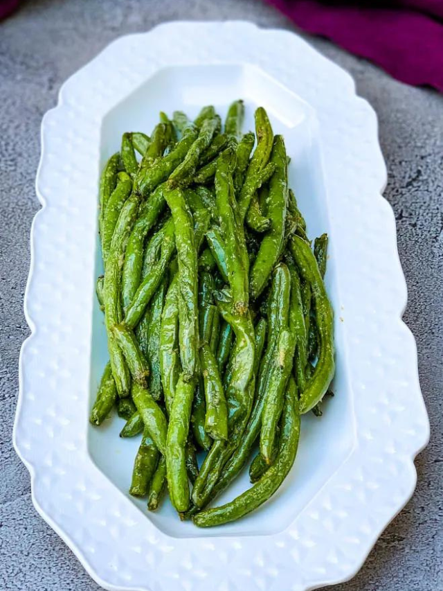 Air Fryer Garlic Roasted Green Beans