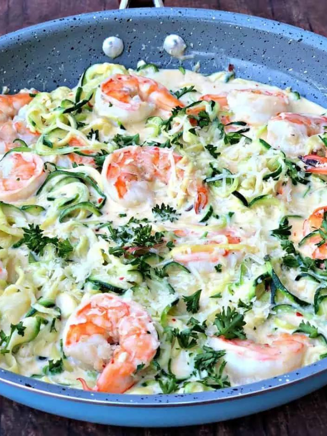 Creamy Garlic Shrimp Alfredo Zucchini Noodles