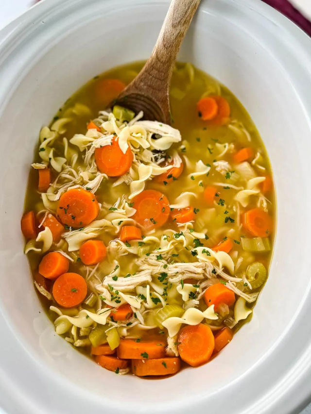 Easy Homemade Chicken Noodle Soup