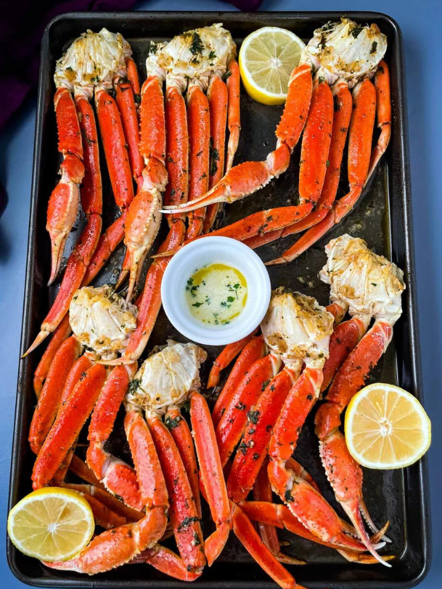 Super Simple Baked Crab Legs with Garlic Butter