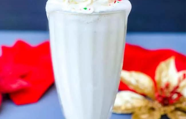 Easy Peppermint Milkshake Recipe