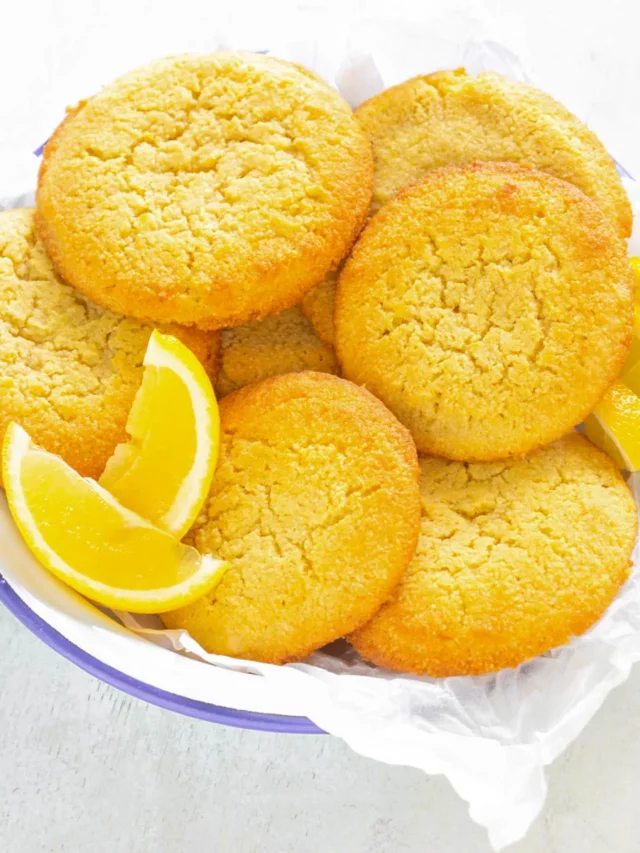 Quick and Easy Lemon Cookies (soft and delicious)