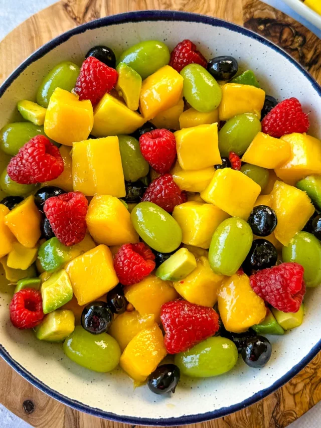 The Perfect Summer Fruit Salad