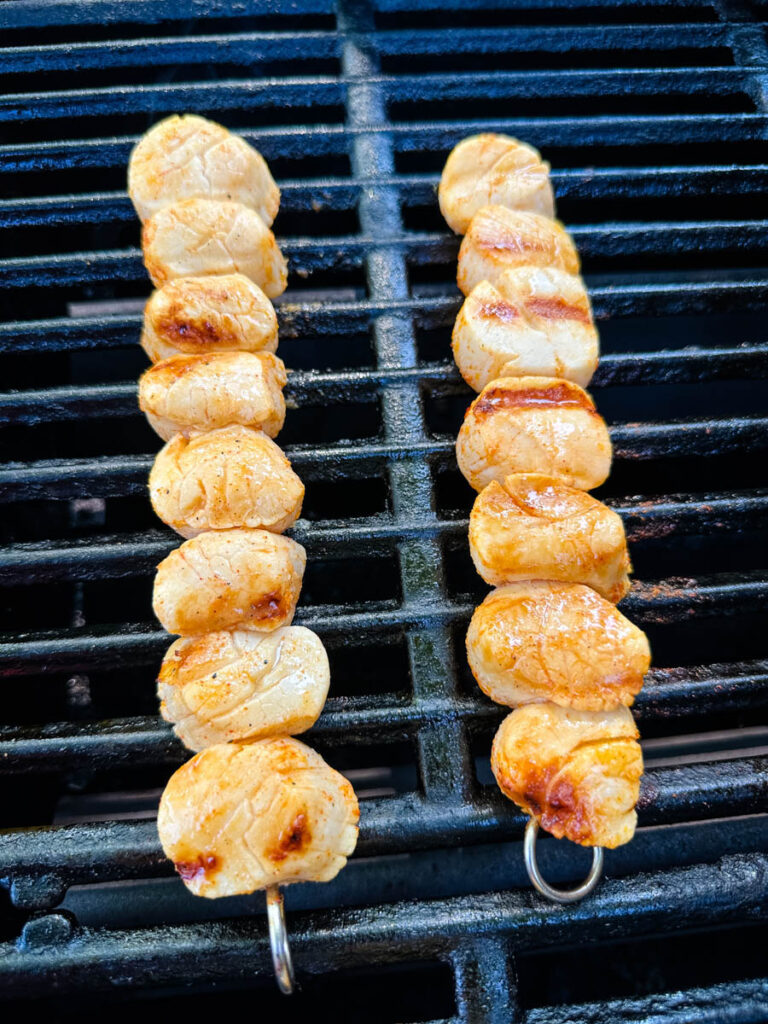 scallops on a grill